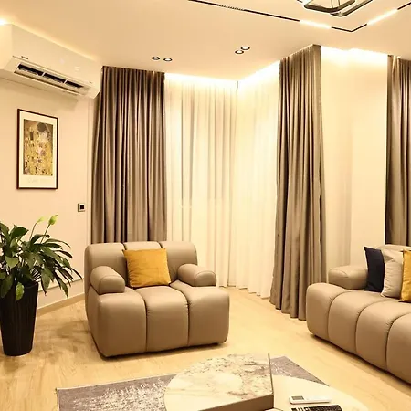 Nova Luxury Apartment Дуррес